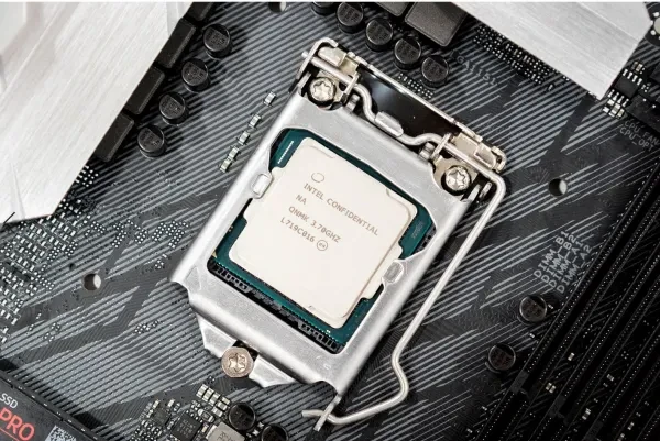 The 8700k is a great high-end gaming CPU