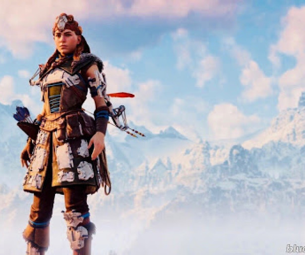 Aloy wearing Nora Protector Heavy Armor